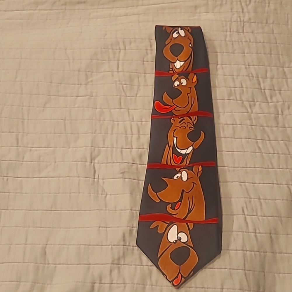 Fun Scooby-Doo Tie